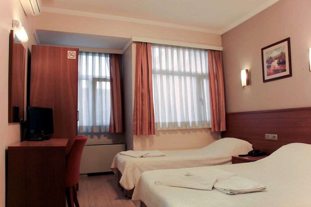 HOTEL INTER ISTANBUL 33/53