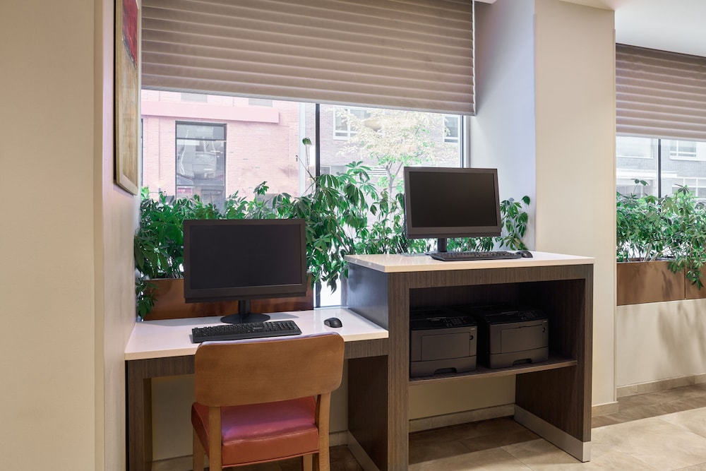 Candlewood Suites New York City- Times Square 41/50