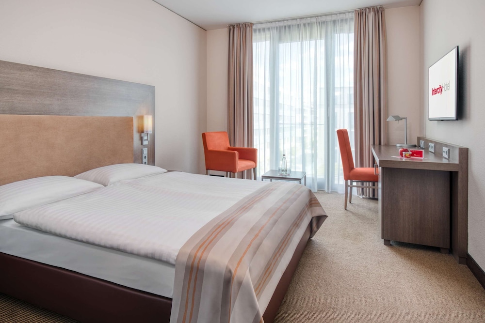 Intercityhotel Dresden 12/59