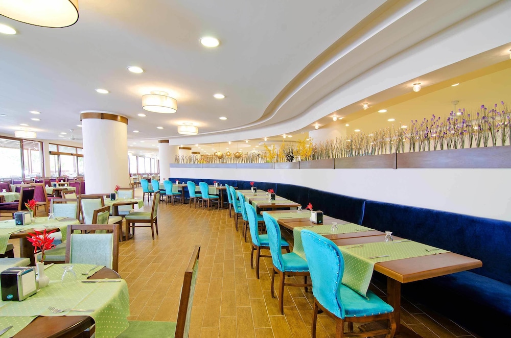 Atlantique Holiday Club 42/66