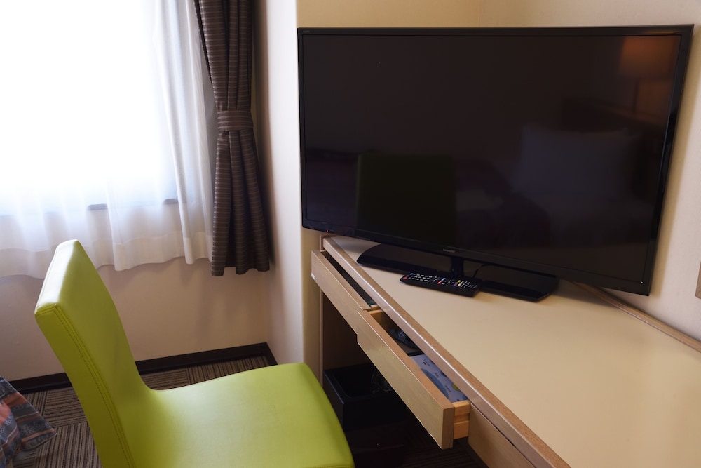 COURT HOTEL NIIGATA 53/66