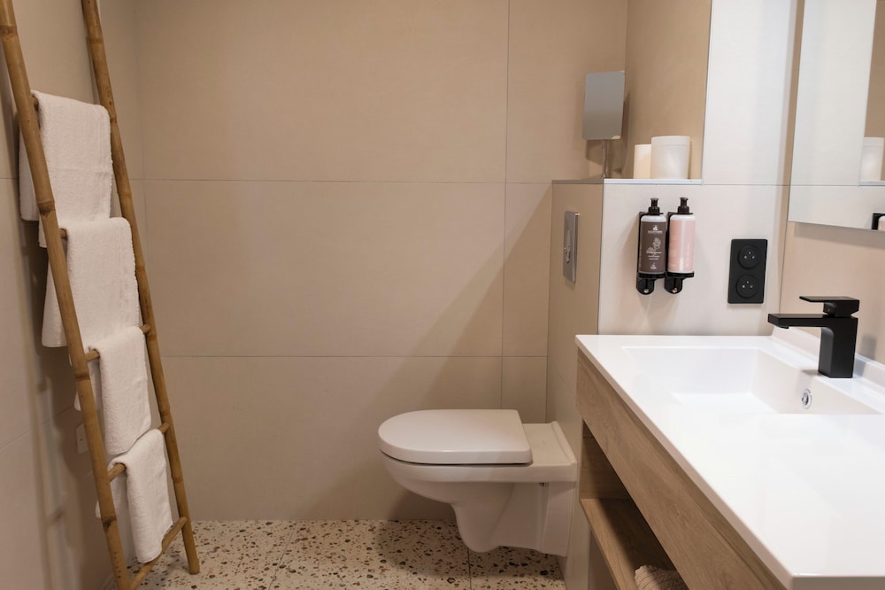 Hotel Funtana Marina 26/32