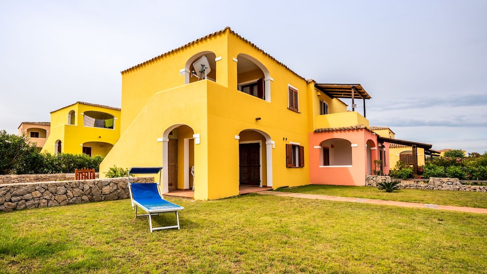 Residence Lu Lamoni Costa Nord 42/50