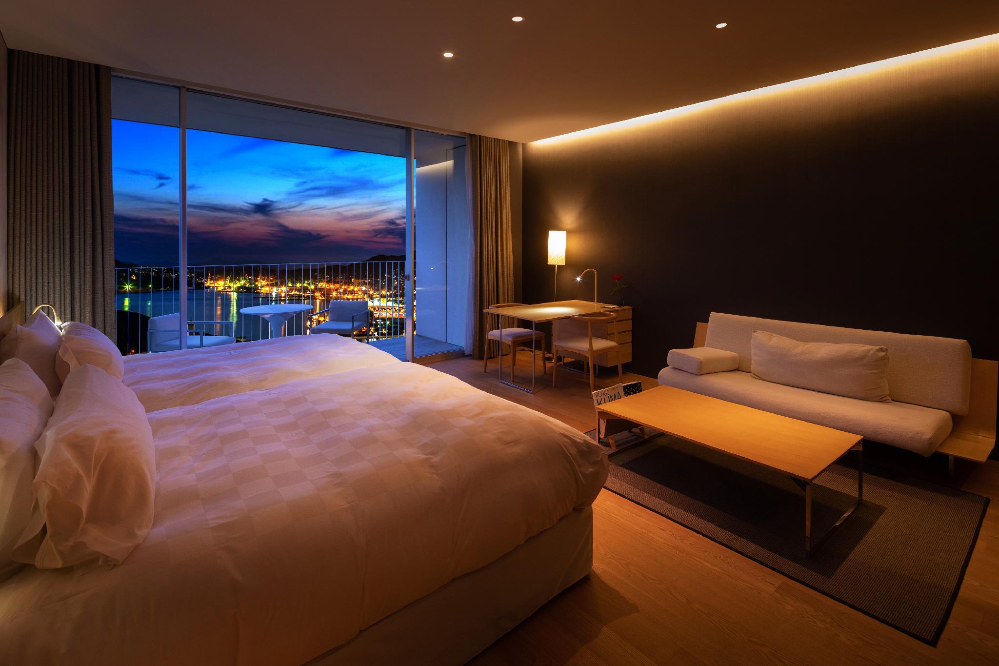 Harbor, Suite, Twin Beds, Hot Tub, New Wing