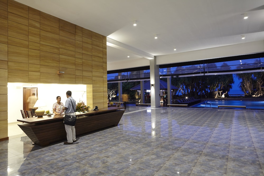 Lobby at Turyaa Kalutara, WADDUWA