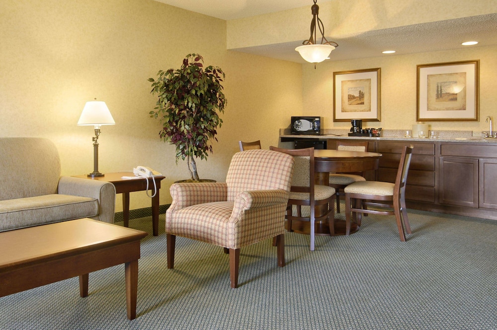 Red Lion Hotel Wenatchee City Center 22/28