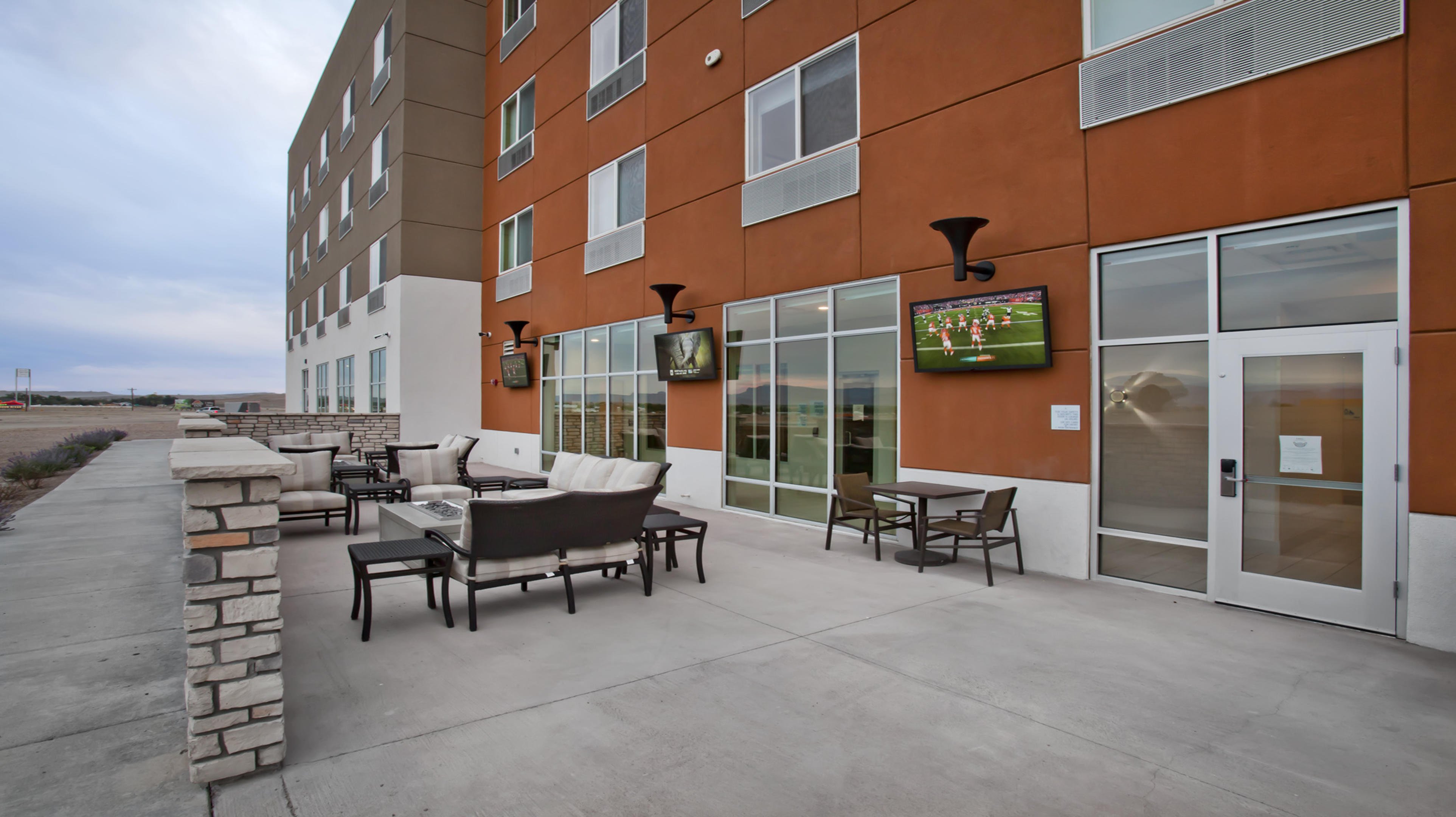 Holiday Inn Express And Suites Green River 57/67