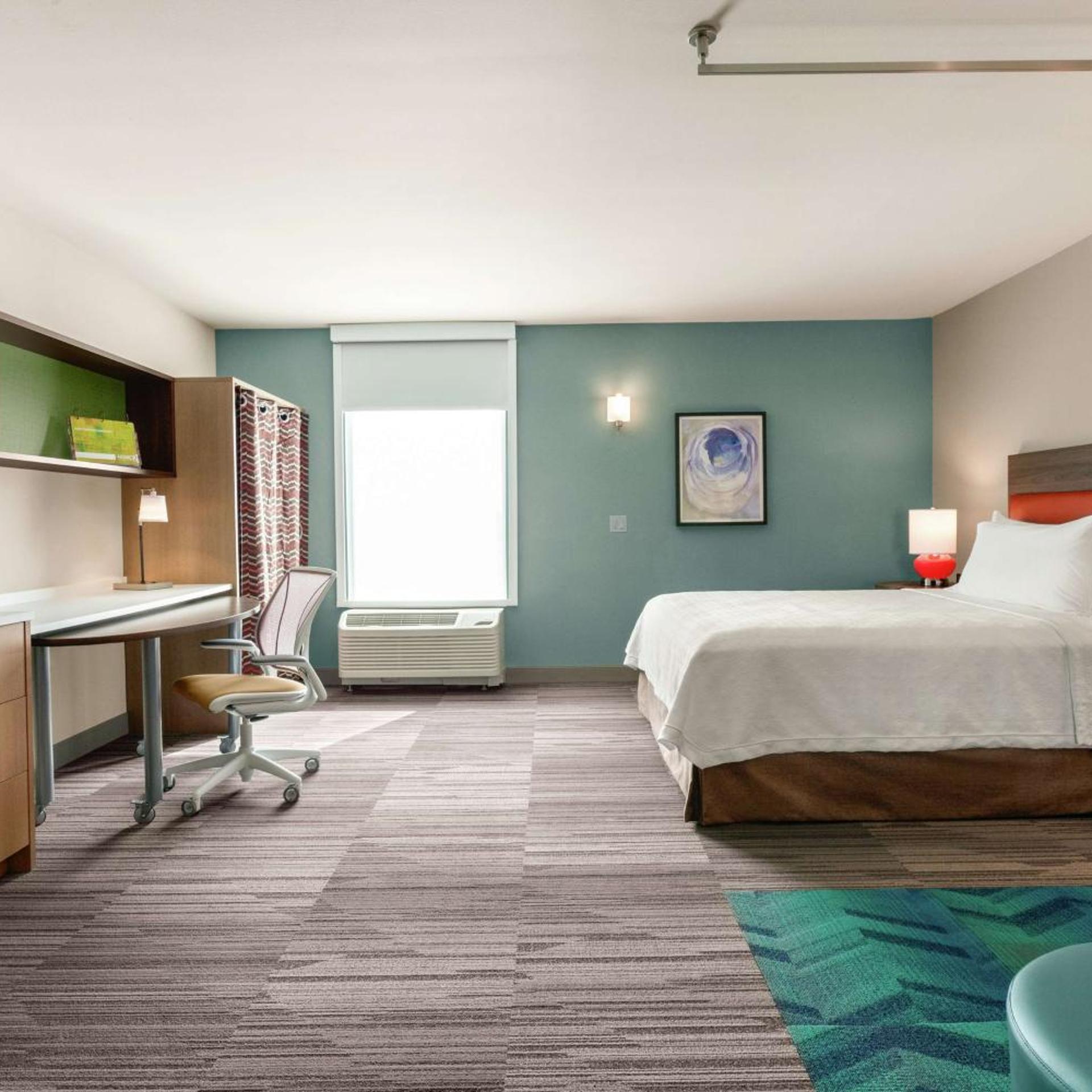 STUDIO, SUITE, QUEEN BED, ACCESSIBLE