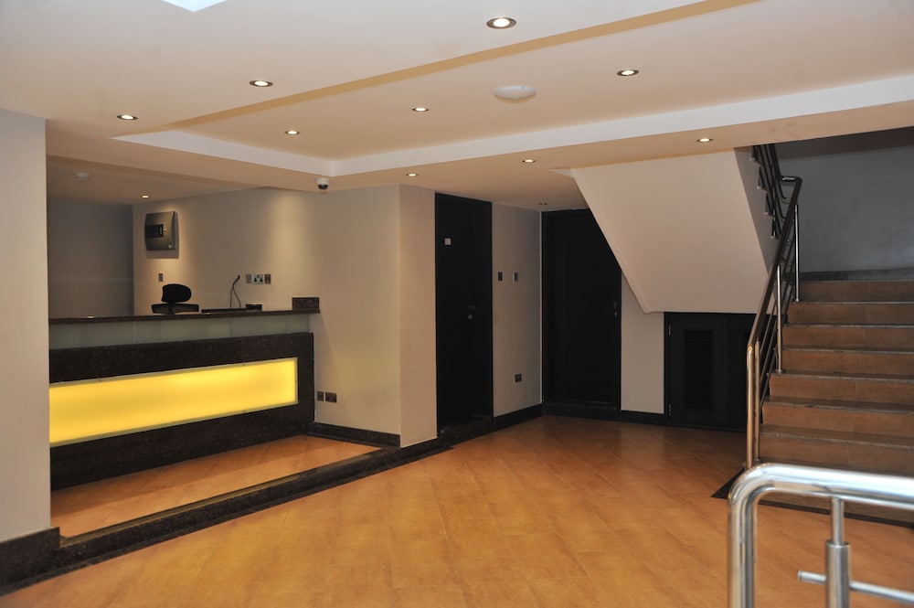 Longonot Place Serviced Apartments - Nairobi, City Centre CBD 6/60