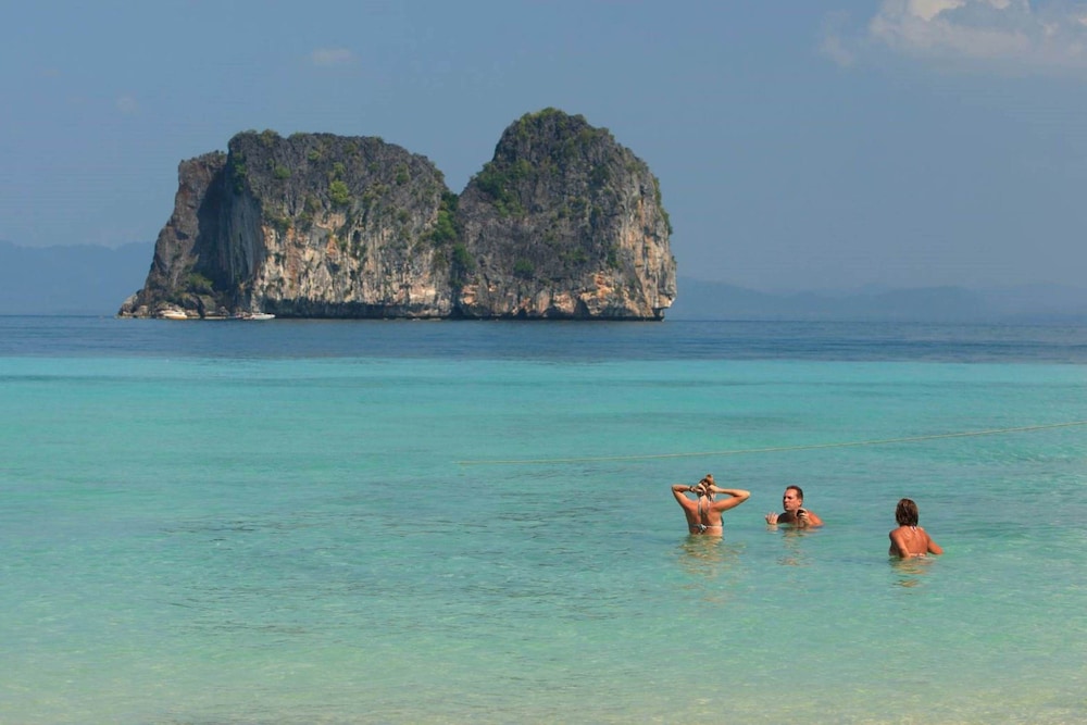 THAPWARIN RESORT(KOH NGAI) 36/50