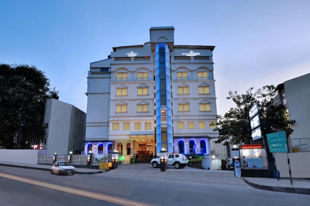 Hotel Ramanashree Richmond 51/58