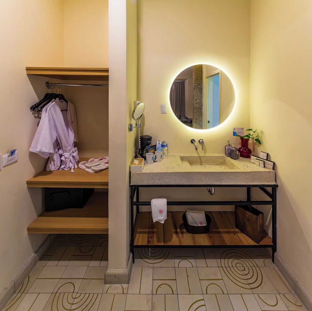 Palpatio Hotel Boutique 44/47