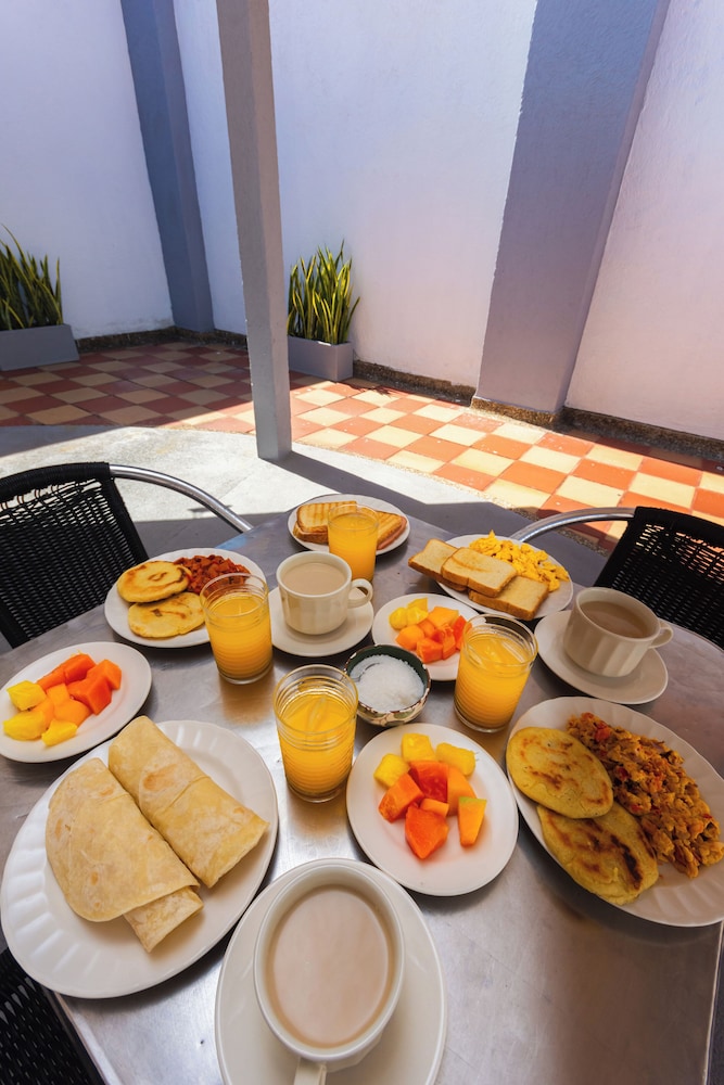 Hotel Med 94 Barranquilla 31/43