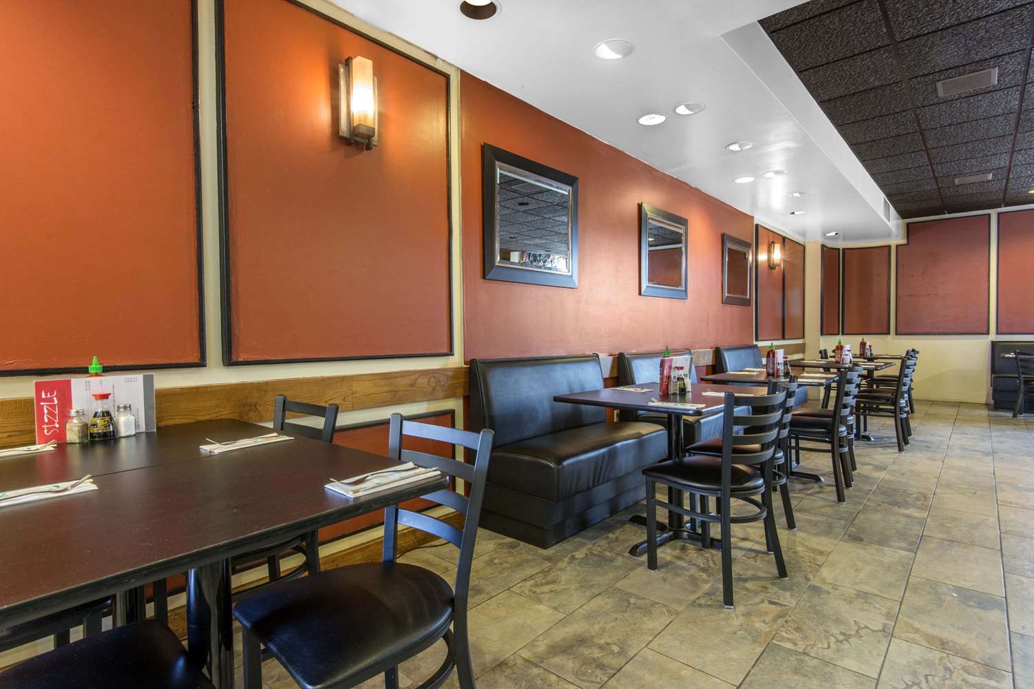 restaurant cafeteria