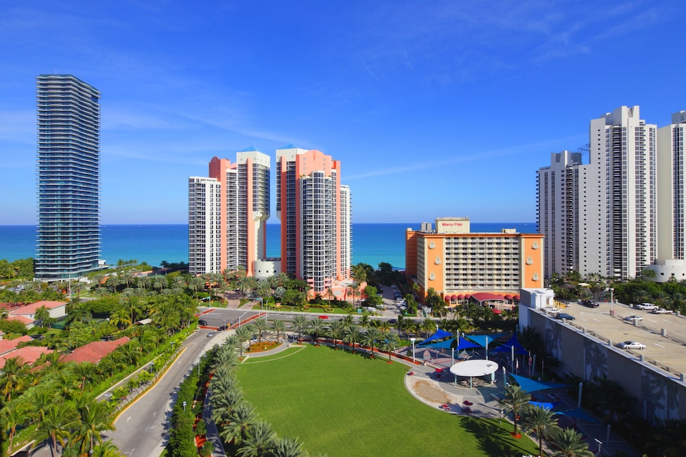 Ocean Reserve OceanView Sunny Isles Luxury Condos 43/50
