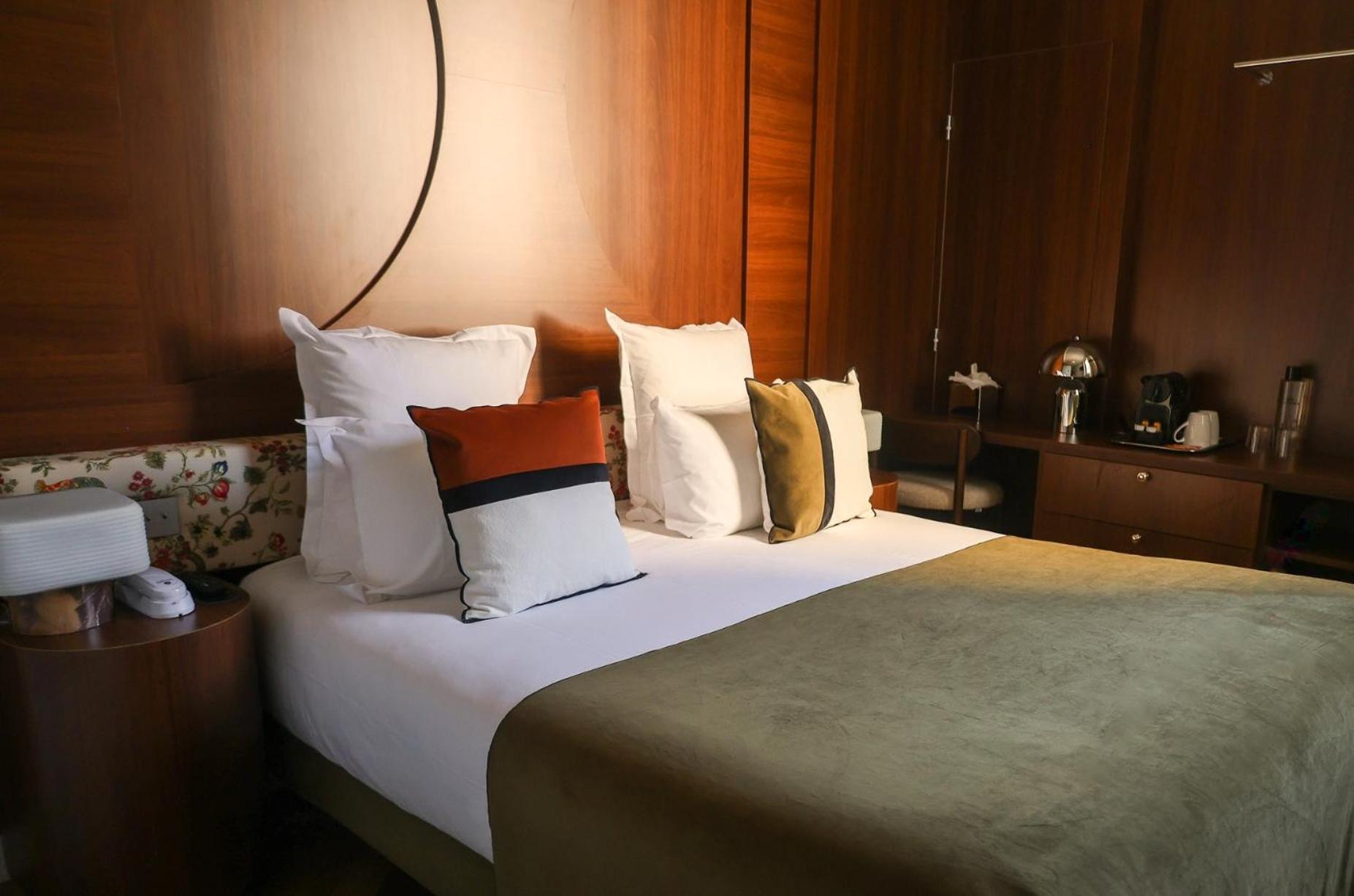 Comfort, Double Bed, Courtyard View