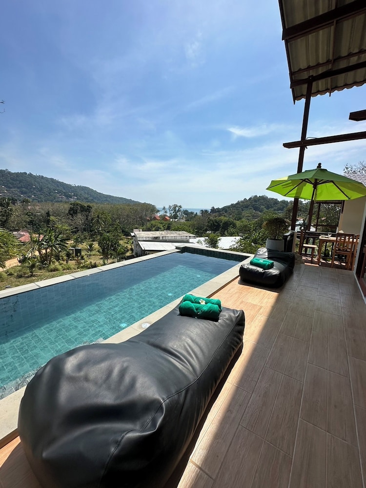 Alama Sea Village Resort 48/70