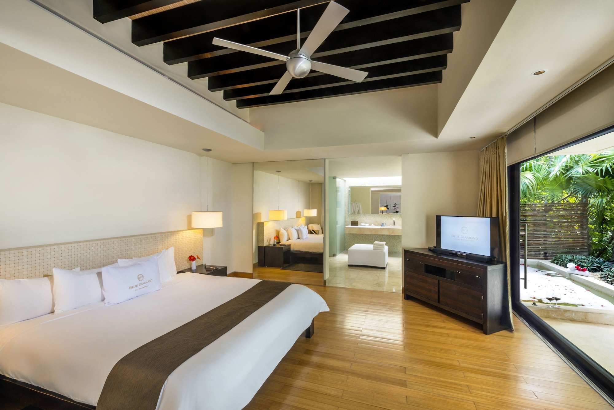 Room at Blue Diamond Luxury Boutique - All Inclusive - Adults Only, PLAYA DEL CARMEN
