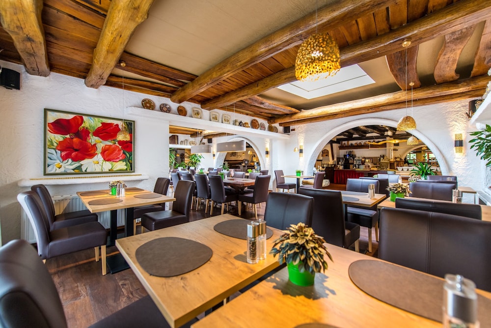 CONTEL HOTEL KOBLENZ 37/52