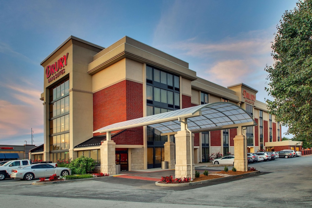 Drury Inn and Suites Bowling Green KY 42/50