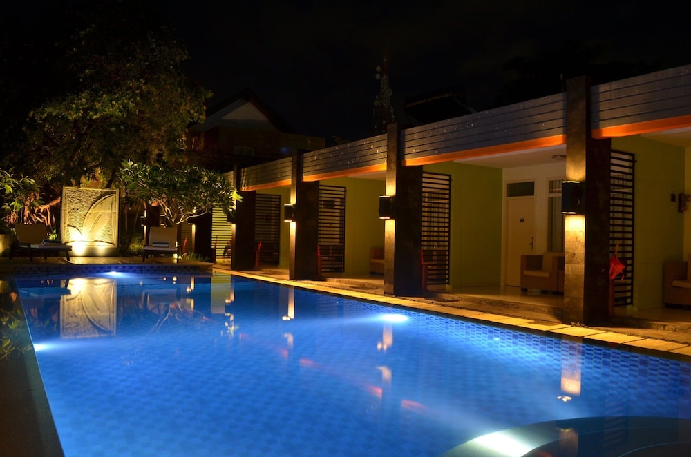 HOTEL GRIYA ASRI 22/28