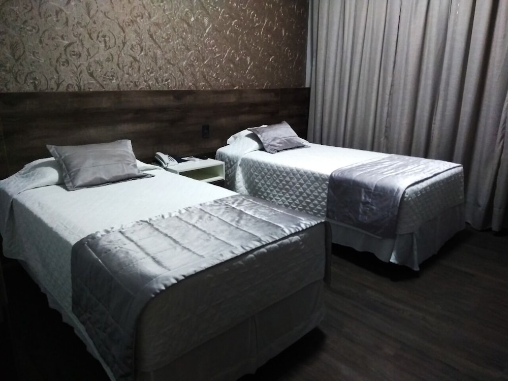 Opuka Park Hotel 23/70