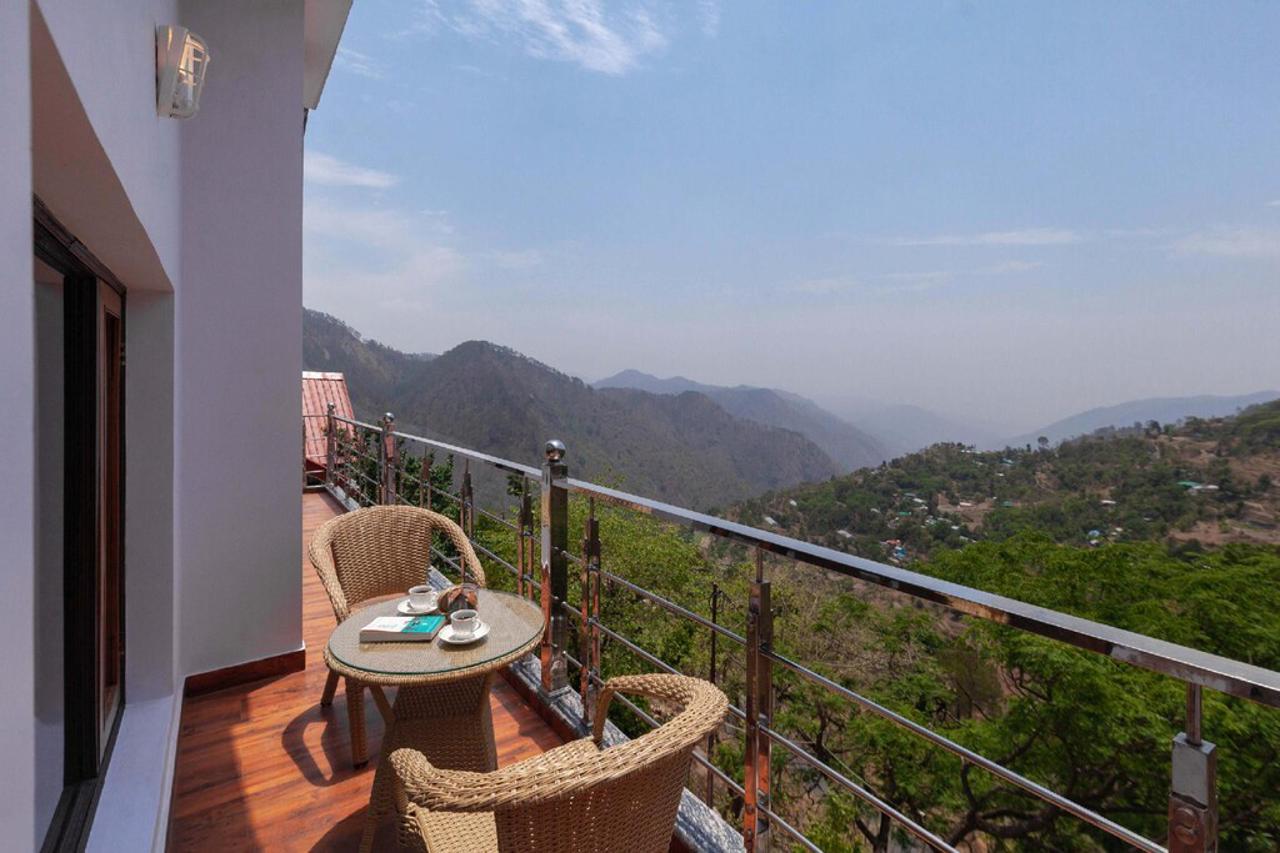 Alaya Stays Stunning 4BHK with Mountain View Amara Dawn 10/13