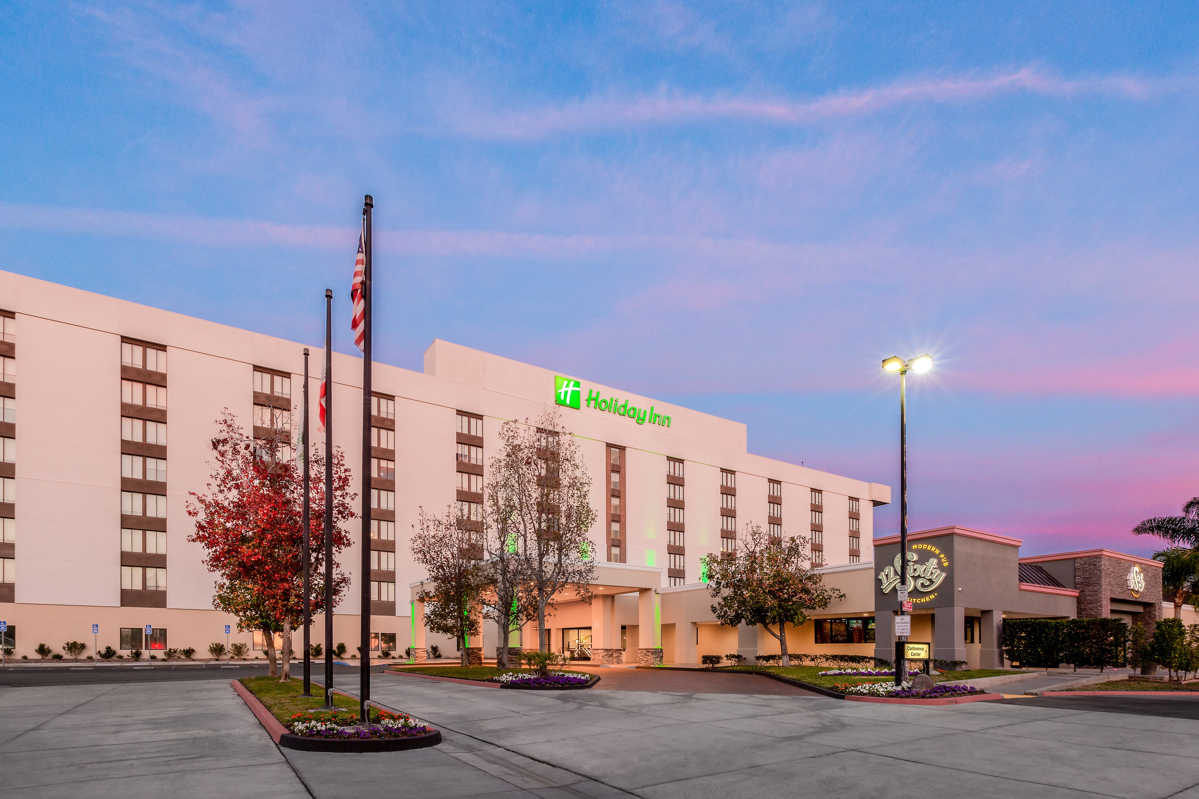 Holiday Inn La Mirada 47/54