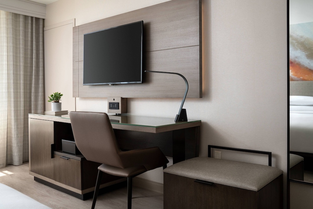 Torrance Marriott Redondo Beach 37/42