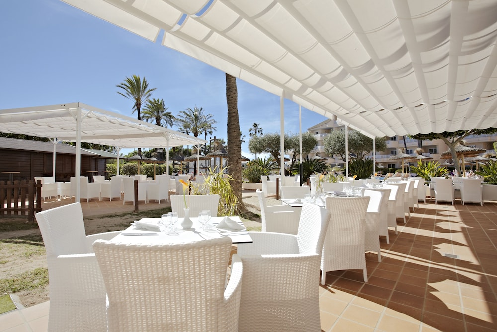 Grupotel Port d Alcudia 37/49