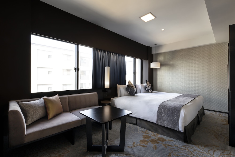 Courtyard by Marriott Kyoto Shijo Karasuma 12/24
