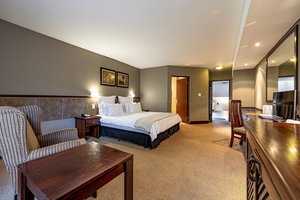 Pine Lake Inn 10/50