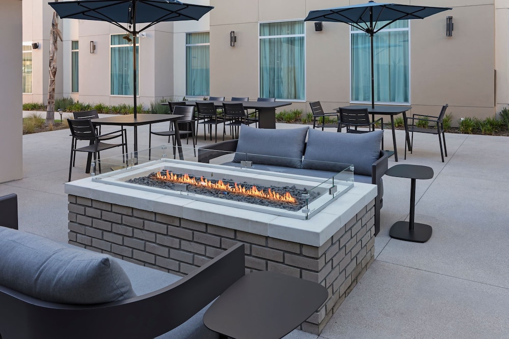 Residence Inn Chatsworth 16/43