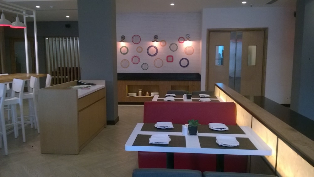 Park Inn By Radisson New Delhi Lajpat Nagar 6/67