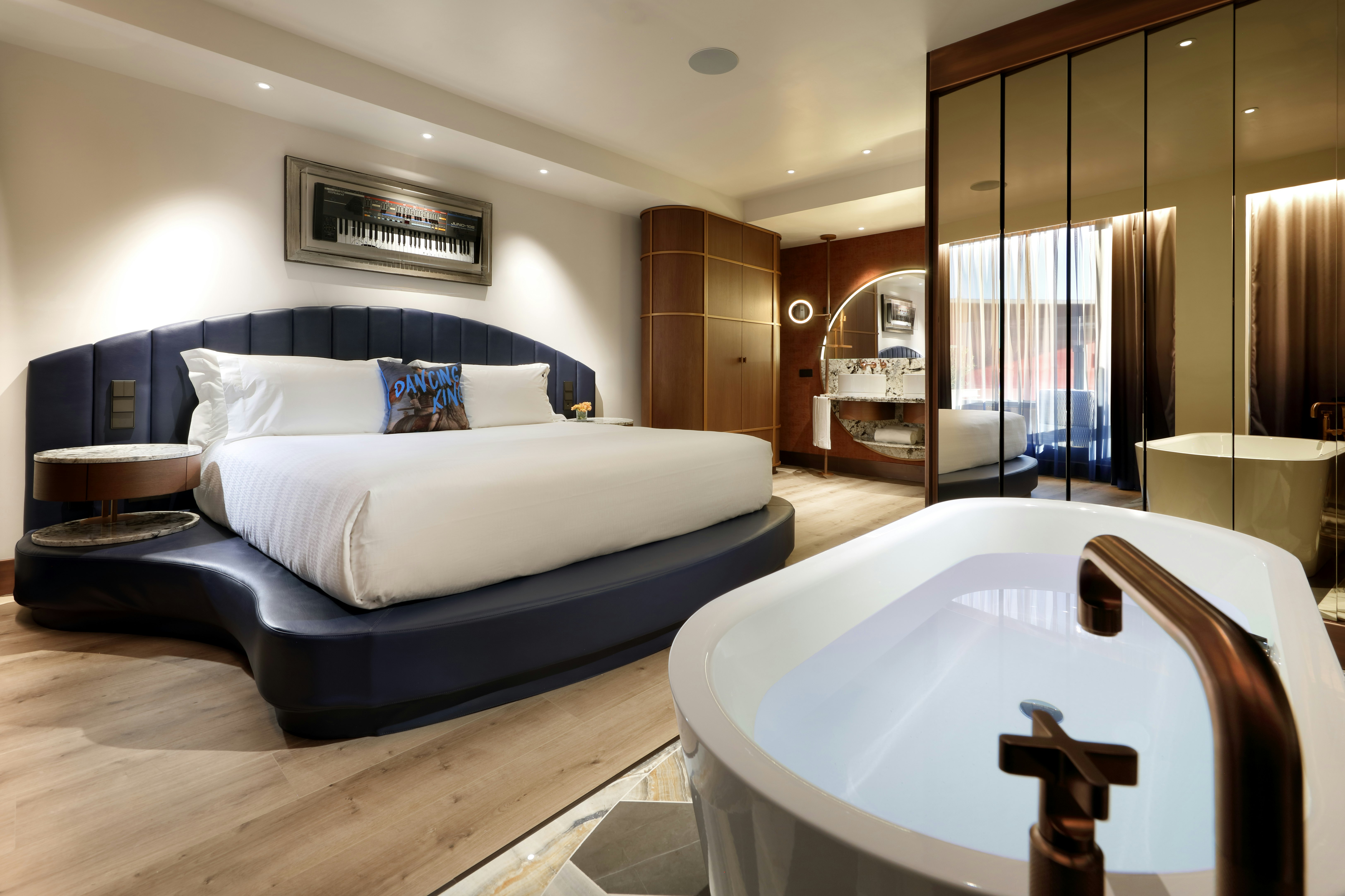 Hard Rock Hotel Madrid 24/81