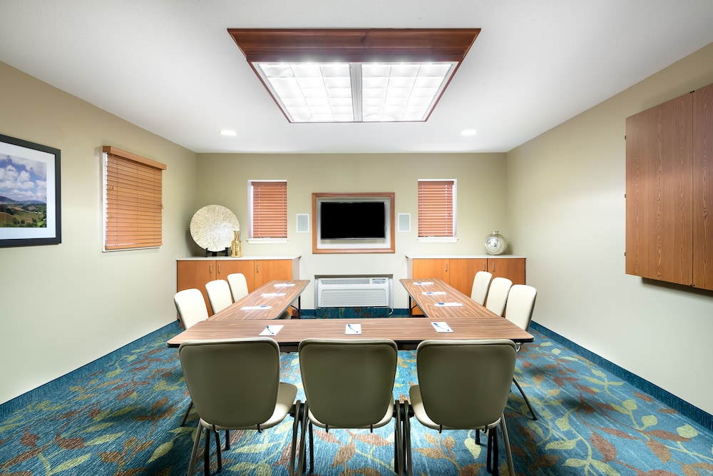 Candlewood Suites Washington Dulles Sterling 40/50