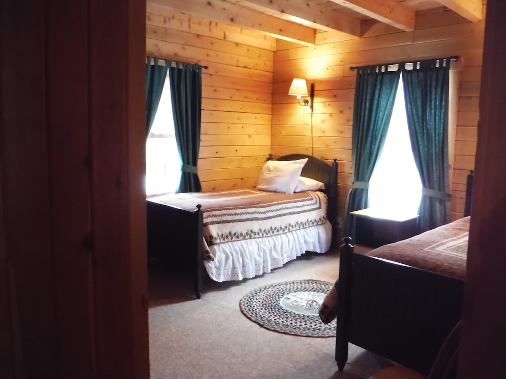 Rangeley Lake Resort 31/69