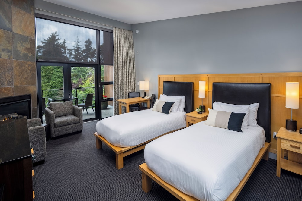 OCEAN, TWIN BEDS