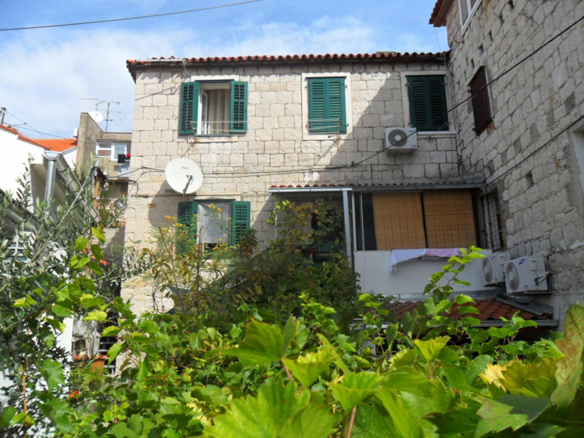 Villa Dube 3/50