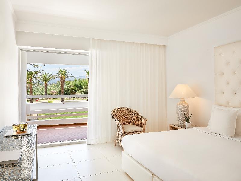 Guest Room, Garden or Mountain View