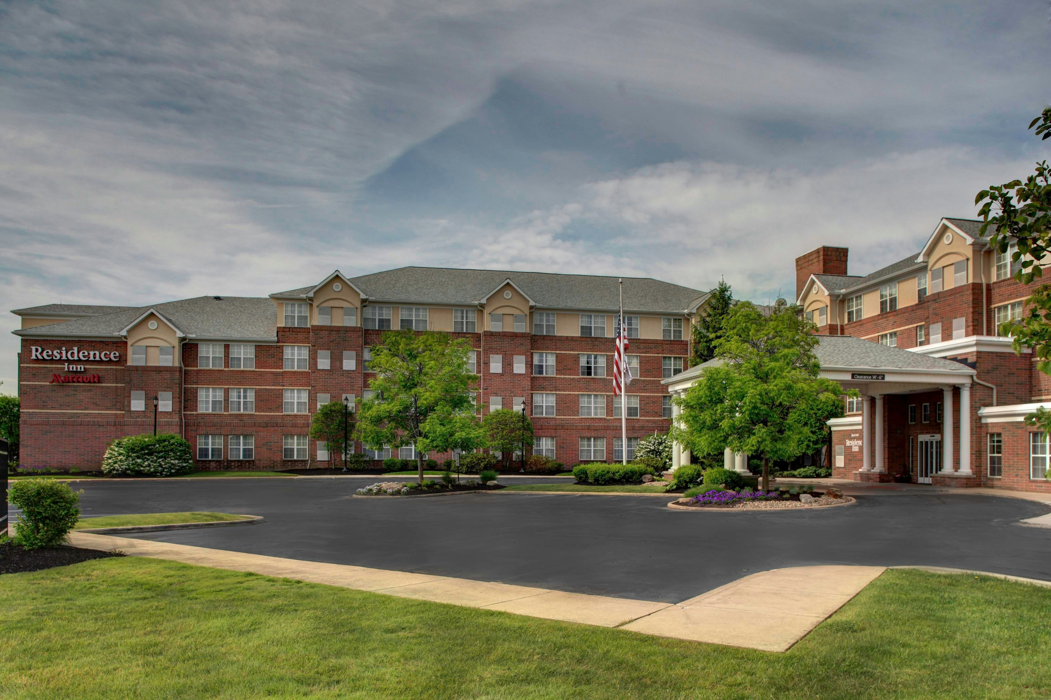 Residence Inn Cleveland Beachwood 32/33