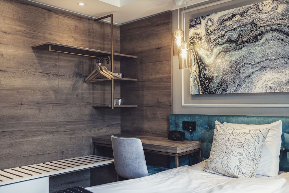 Hotel Poseidon 16/40
