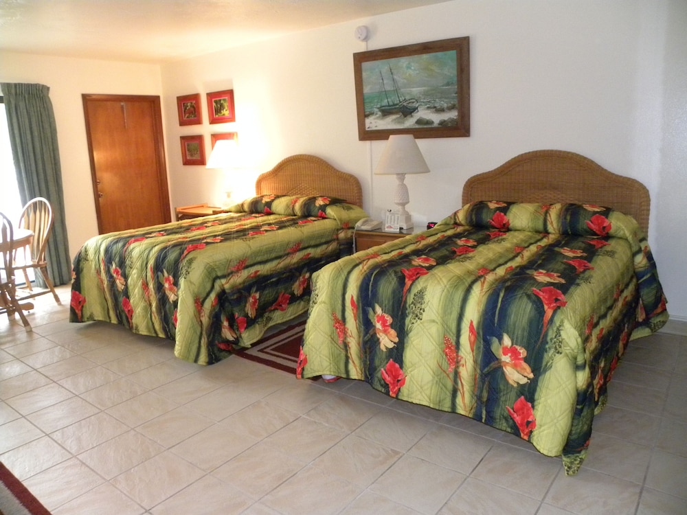 Rock Reef Resort 45/77