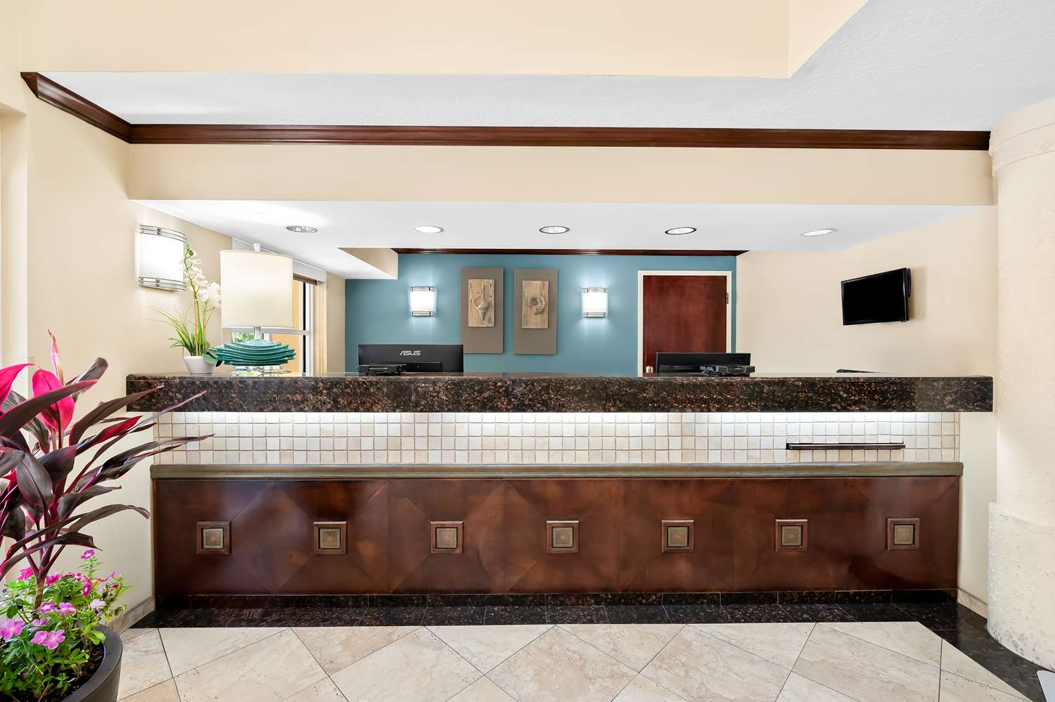 Best Western Intracoastal Inn 6/32