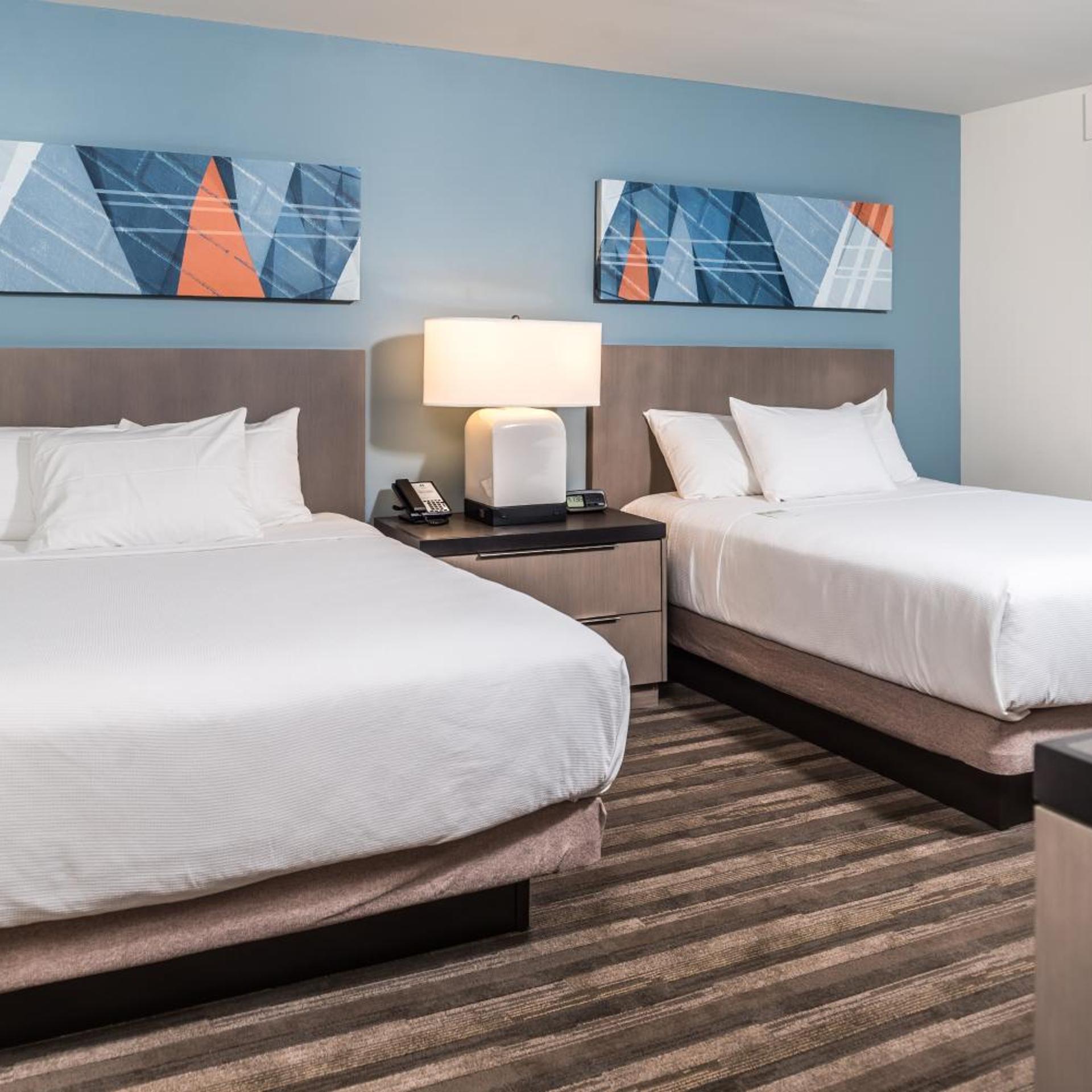 Specialty, Queen Bed
