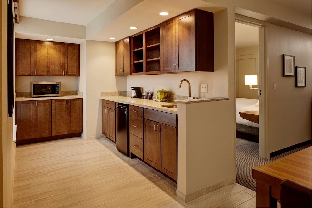 Hyatt Place Madison Verona 4/54