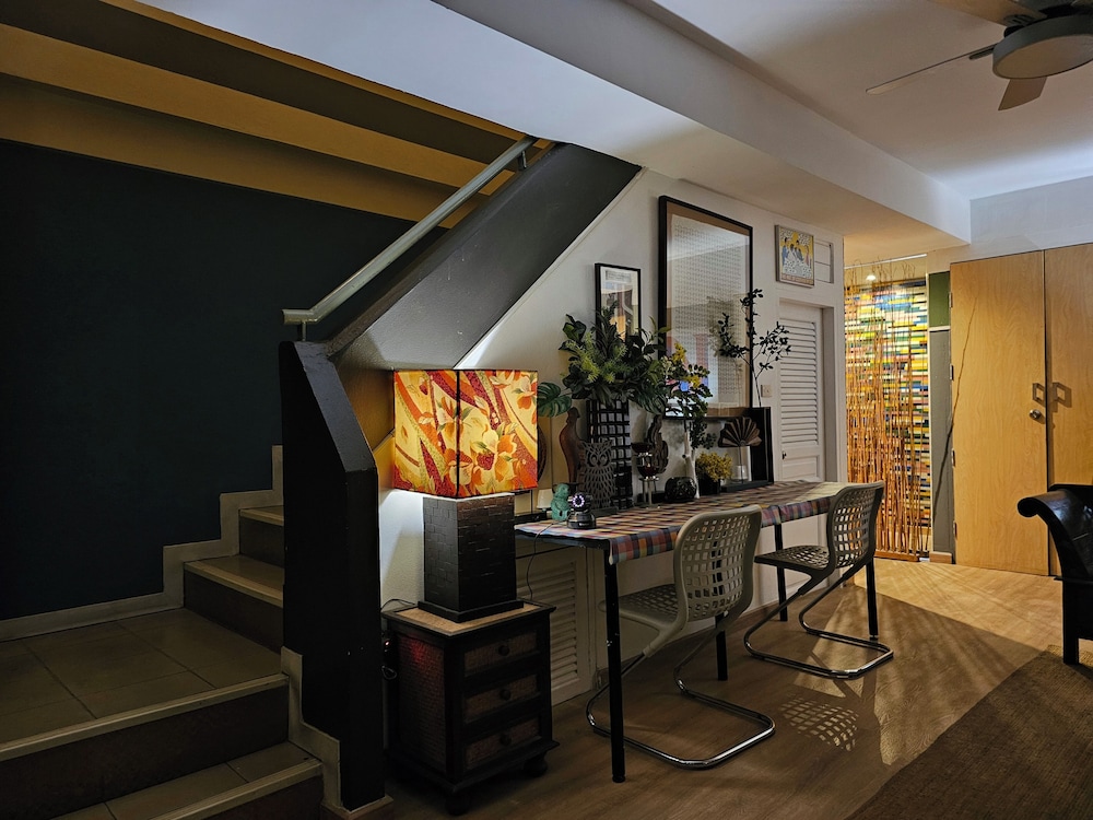 Sathorn Terrace Apartment 49/50