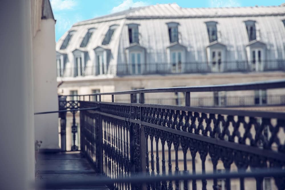 TIMHOTEL LE LOUVRE in PARIS