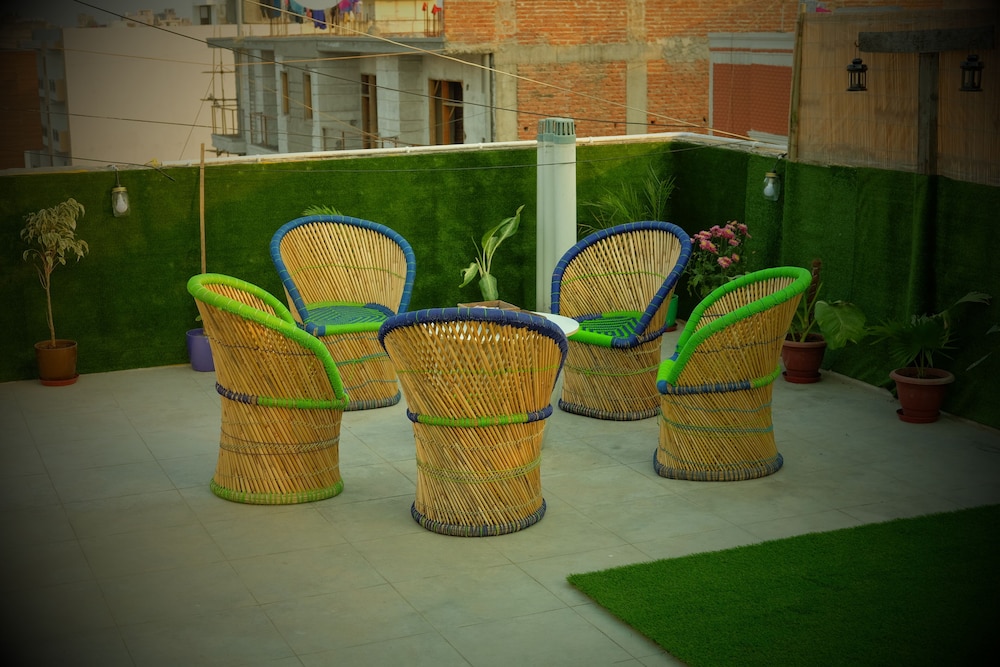 Amigos India 48/50