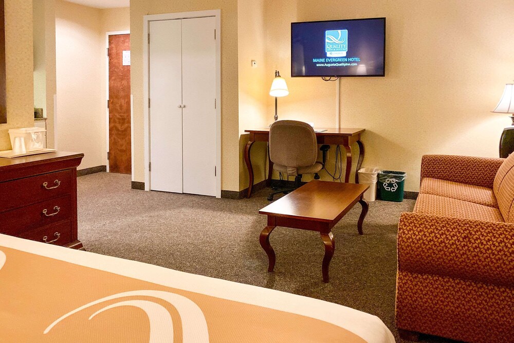 Maine Evergreen Hotel Ascend Hotel Collection 18/33